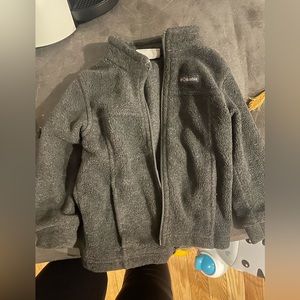 Gray  Columbia zip up size 18-24 months.